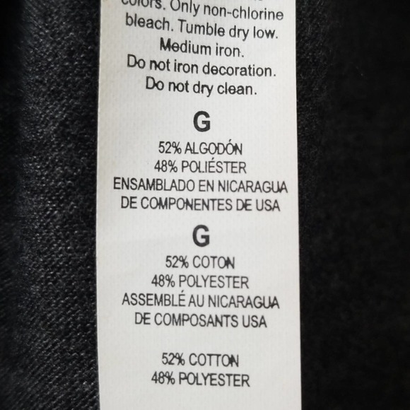 CANVAS girl boss graphic v-neck t-shirt! - Picture 7 of 7